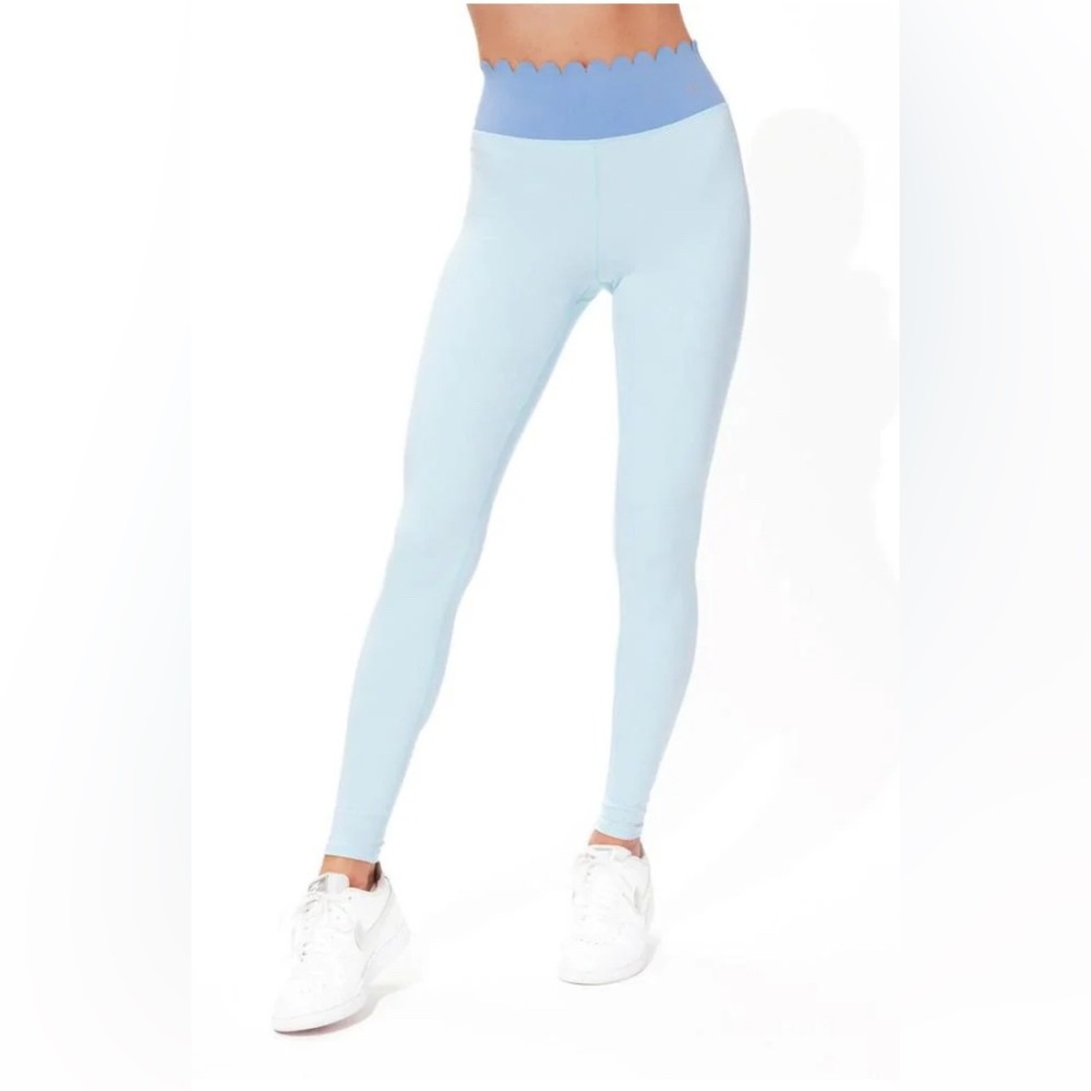 ELEVEN - V Williams Ice Blue Pretty Power 28”Tennis Legging Scalloped Edge L NWT